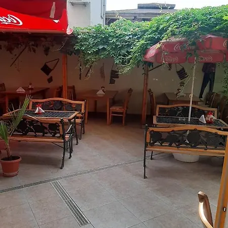 Pensiune Стаи За Гости Слънце Kiten (Burgas)